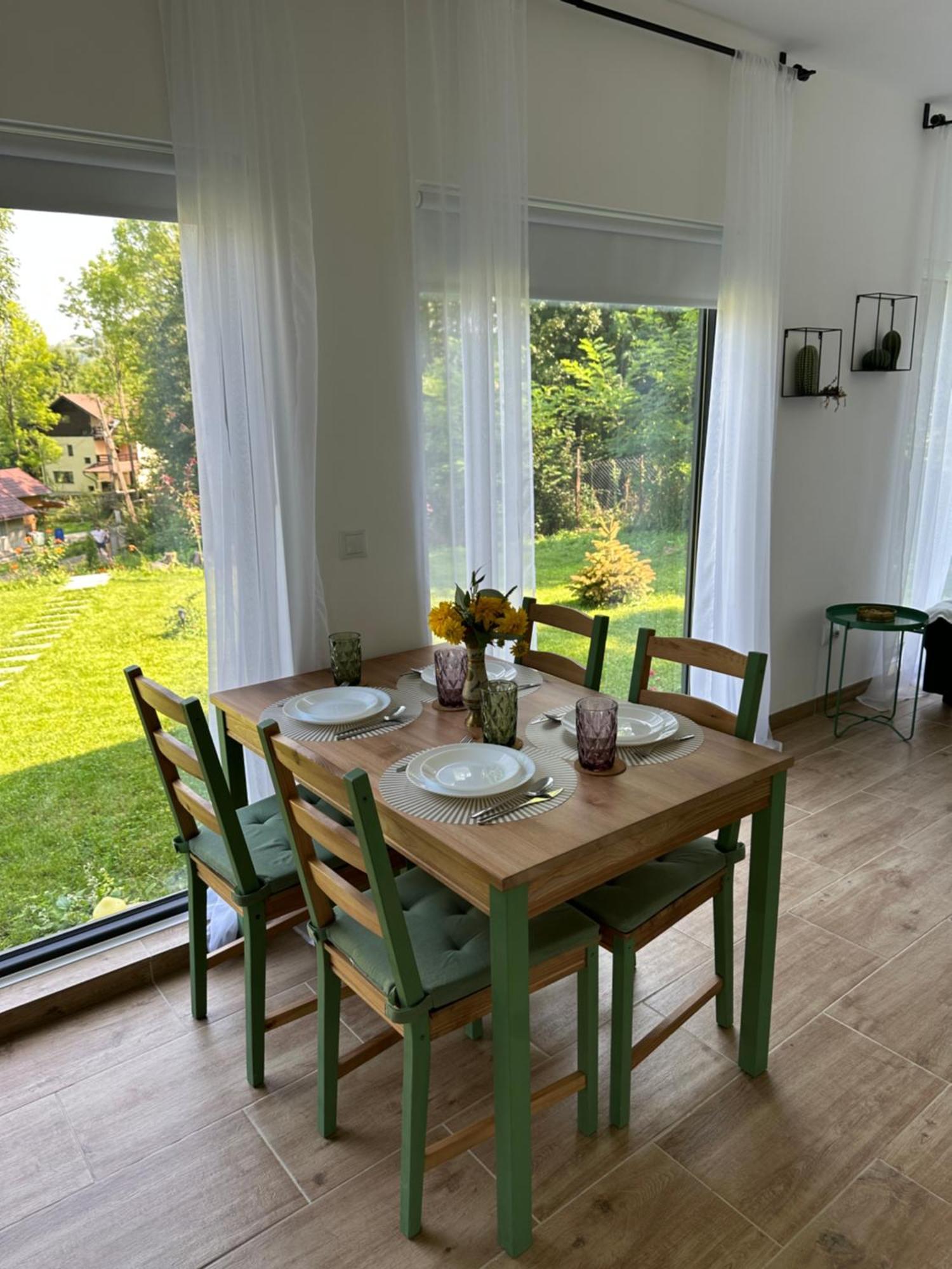 Casa De Pe Un Deal-Provita De Sus-Prahova Exteriér fotografie